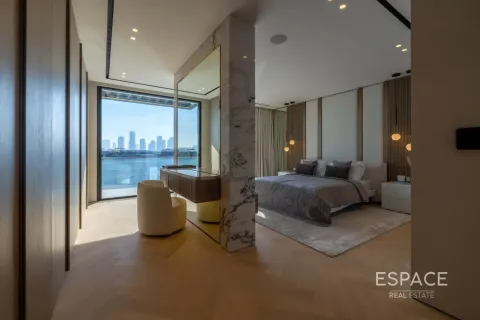 Vila u gradu Palm Jumeirah, Dubai, UAE 5 spavaće sobe, 511 m2 Br. 737840 - Slika 8