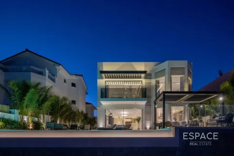 Vila u gradu Palm Jumeirah, Dubai, UAE 5 spavaće sobe, 511 m2 Br. 737840 - Slika 13