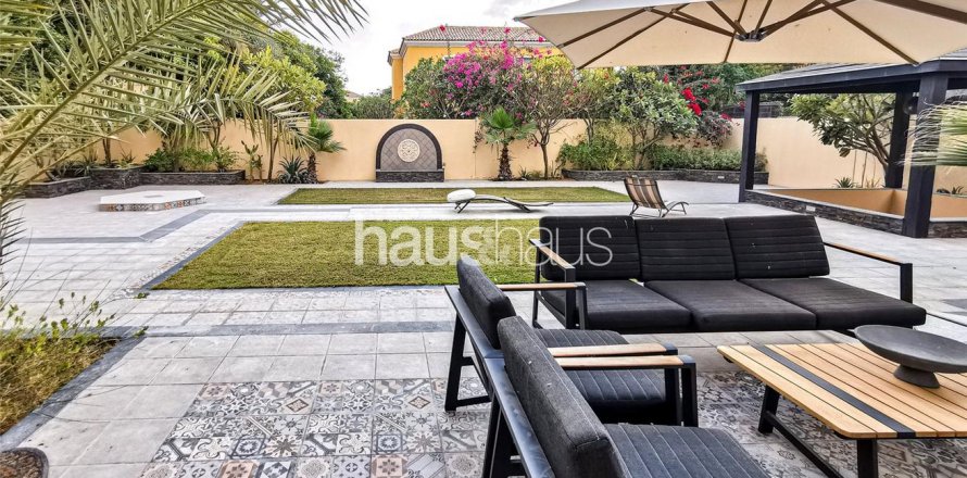 Vilë në Arabian Ranches, Dubai, Emiratet e Bashkuara Arabe 4 dhoma gjumi, 321 m2. № 627209