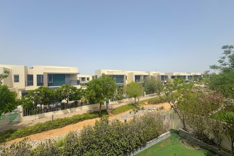 Vila u gradu Dubai Hills Estate, Dubai, UAE 4 spavaće sobe, 274.53 m2 Br. 748420 - Slika 3