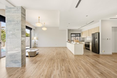 Villa til salg i Dubai Hills Estate, Dubai, UAE 4 soveværelser, 425.42 kvm № 748426 - foto 2