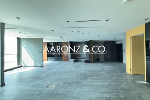 Oficina en alquiler en Business Bay, Dubai, EAU 91.8 m2 № 670630 - foto 2