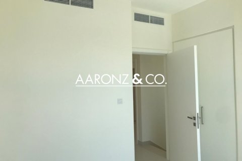 Villa en alquiler en Dubai, EAU 3 dormitorios, 129.9 m2 № 670631 - foto 9