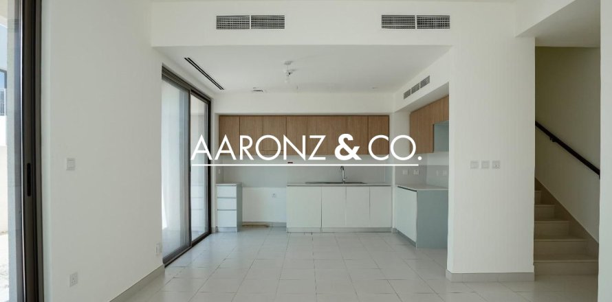 Villa en Dubai, EAU 3 dormitorios, 129.9 m² № 670631