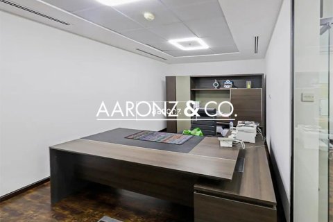 Büroraum zum Verkauf in Jumeirah Lake Towers, Dubai, VAE 117.8 m2 Nr. 670633 - Foto 7
