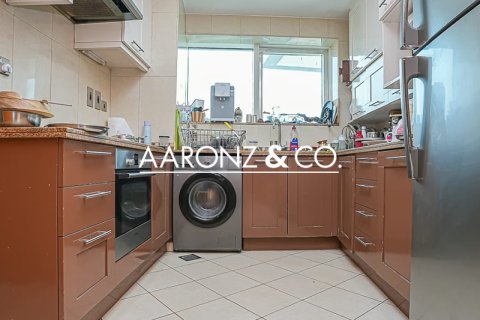 Διαμέρισμα σε Dubai Marina, ΗΑΕ 2 υπνοδωμάτια, 183.9 τ.μ. Αρ. 670628 - φωτογραφία 6