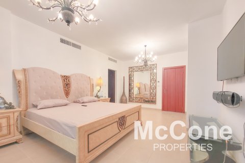 Apartmen di Jumeirah Beach Residence, Dubai, UAE 3 bilik tidur, 174.84 meter persegi № 587518 - foto 3
