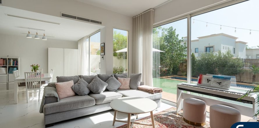 Villa The Springs, Dubaijā, AAE 4 istabas, 240 m2 Nr. 667232