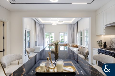 Vila di The Villa, Dubai, UEA 5 kamar tidur, 483 m2 nomor 667233 - foto 5