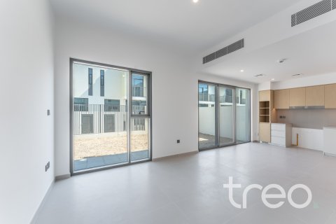 Řadový dům v Arabian Ranches 3, Dubai, SAE 4 ložnice, 246.94 m² Č.: 733715 - fotografie 4