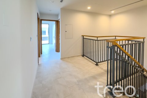 Városi lakóépület itt: Dubai, EAE, 4 hálószoba, 216.37 m², azonosító: 733714 - fénykép 4
