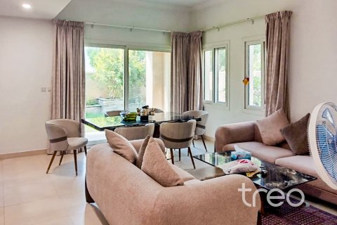 Rekkehus til leie i Serena, Dubai, Emiratene 3 soverom, 254.83 kvm Nr. 733718 - Foto 5
