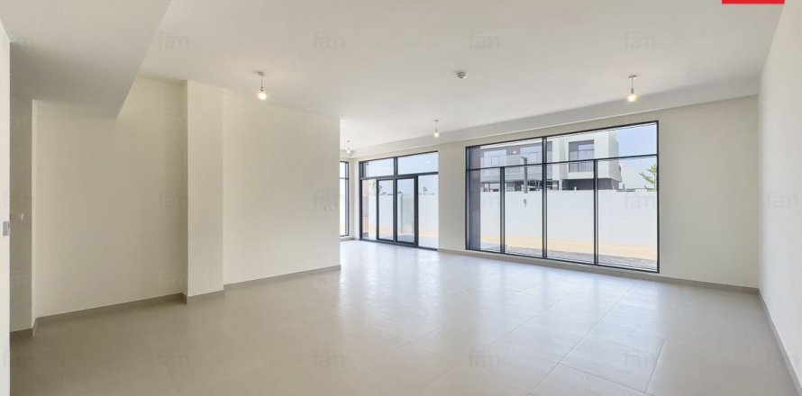 Huvila Dubai, Arabiemiraatit 5 makuuhuonetta, 445.8 m2 № 702303