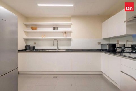 Apartamento en alquiler en Palm Jumeirah, Dubai, EAU 3 dormitorios, 344 m2 № 760951 - foto 5