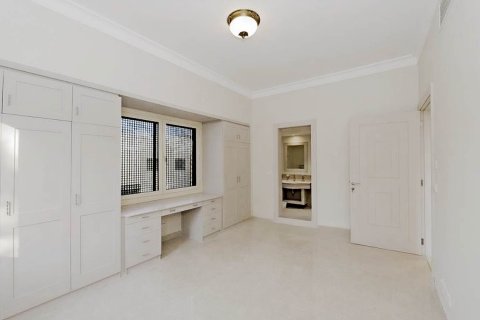 Emirates Hills, Dubai, UAE의 임대용 빌라 침실 5개, 143.03제곱미터 번호 750893 - 사진 21