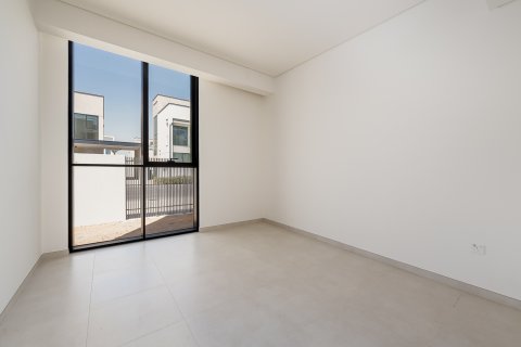 Városi lakóépület itt: Arabian Ranches 3, Dubai, EAE, 4 hálószoba, 380.72 m², azonosító: 750894 - fénykép 9