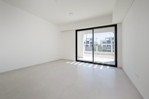 Városi lakóépület itt: Arabian Ranches 3, Dubai, EAE, 4 hálószoba, 380.72 m², azonosító: 750894 - fénykép 8