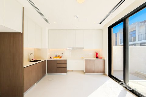 Huvila Dubai South (Dubai World Central), Dubai, Arabiemiraatit 4 makuuhuonetta, 222.97 m2 № 753683 - kuva 4