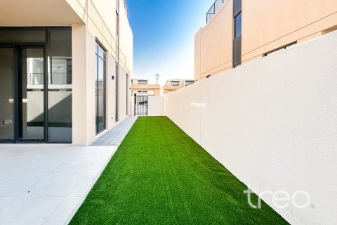 Huvila Dubai South (Dubai World Central), Dubai, Arabiemiraatit 4 makuuhuonetta, 222.97 m2 № 753683 - kuva 15