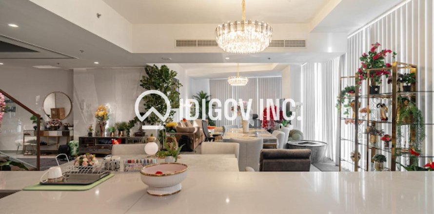 Duplex u gradu Dubai Marina, UAE 4 spavaće sobe, 352 m2 Br. 680660