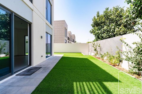 Снять в аренду таунхаус в Arabian Ranches 3, Дубай, ОАЭ 4 спальни, 224м2, № 681027 - фото 1
