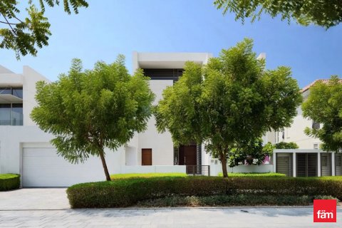 Dubai, संयुक्त अरब अमीरात में विला, 4 बेडरूम, 712.1 वर्ग मीटर, संख्या 659111 - फ़ोटो 1