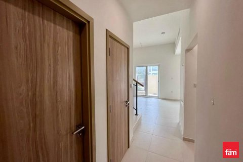 Dubai, संयुक्त अरब अमीरात में टाउनहाउस, 4 बेडरूम, 244.4 वर्ग मीटर, संख्या 702461 - फ़ोटो 12