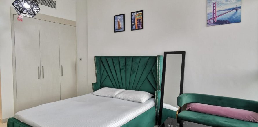 Apartament në Dubai, Emiratet e Bashkuara Arabe 37.8 m2. № 728088