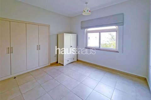 Vila di Dubai Sports City, UAE 4 bilik tidur, 665 meter persegi № 626912 - foto 11