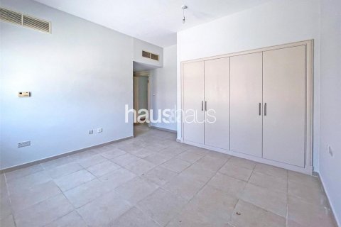 Vila di Dubai Sports City, UAE 4 bilik tidur, 665 meter persegi № 626912 - foto 15