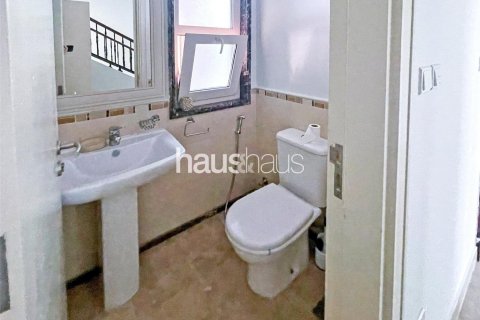 Vila di Dubai Sports City, UAE 4 bilik tidur, 665 meter persegi № 626912 - foto 13