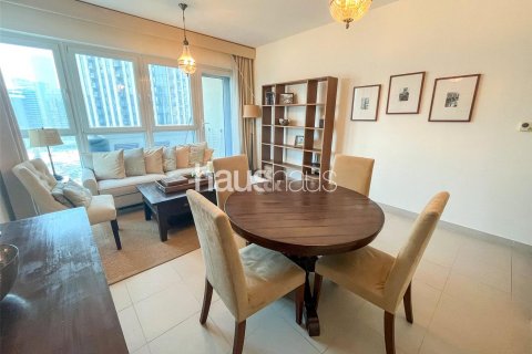 Apartment in Downtown Dubai (Downtown Burj Dubai), UAE 1 bedroom, 71 sq.m. № 626913 - photo 2