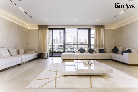 Střešní byt v Al Wasl, Dubai, SAE 4 ložnice, 549 m² Č.: 610556 - fotografie 17