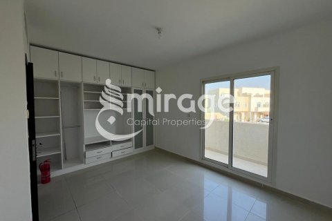 Řadový dům v Al Reef, Abu Dhabi, SAE 3 ložnice, 174 m² Č.: 596999 - fotografie 6