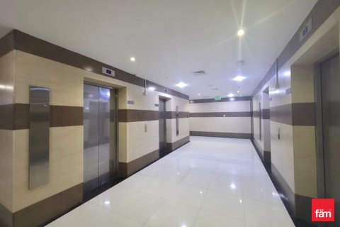 Dyqan në Dubai, Emiratet e Bashkuara Arabe 76.6 m2. № 645667 - Foto 5