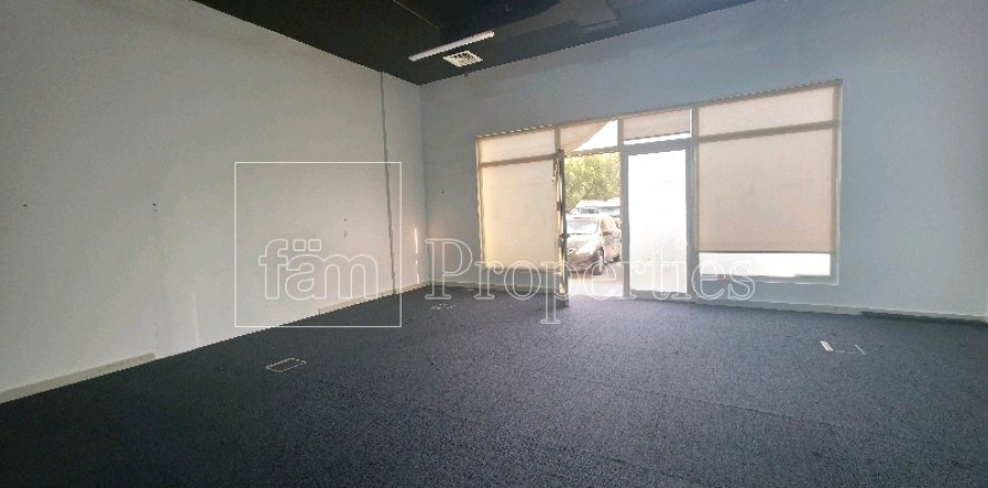 Магазин в Дубай, ОАЕ 76.6м2 № 645667