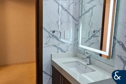 Apartamento en venta en Business Bay, Dubai, EAU 2 dormitorios, 147 m2 № 666746 - foto 19