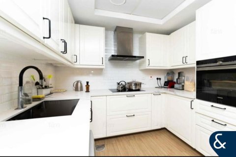 Townhouse til salg i Mudon, Dubai, UAE 4 soveværelser, 354 kvm № 666747 - foto 12