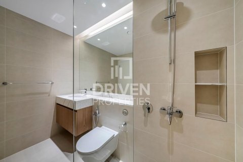 Apartman u Jumeirah, Dubai, UAE 3 spavaćih soba, 216.56 m2 Br. 761719 - fotografija 16