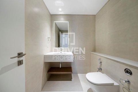 Apartman u Jumeirah, Dubai, UAE 3 spavaćih soba, 216.56 m2 Br. 761719 - fotografija 15