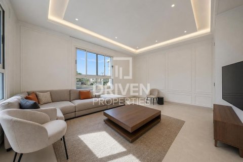 Vilă de vânzare în Falcon City of Wonders, Dubai, EAU 5 dormitoare, 1064.85 mp.  №761722 - poză 2