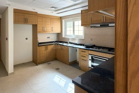 Villa itt: Jumeirah Park, Dubai, EAE, 5 hálószoba, 750 m², azonosító: 720674 - fénykép 12