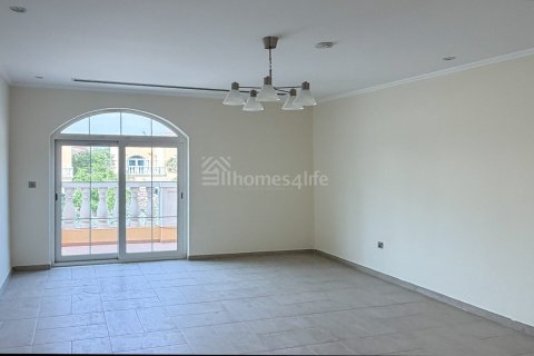 Villa itt: Jumeirah Park, Dubai, EAE, 5 hálószoba, 750 m², azonosító: 720674 - fénykép 17