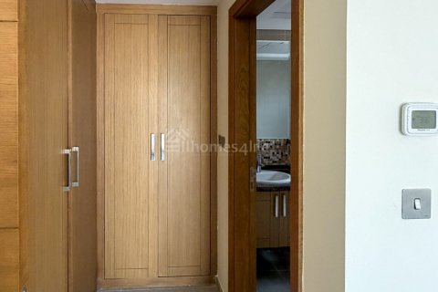 Villa itt: Jumeirah Park, Dubai, EAE, 5 hálószoba, 750 m², azonosító: 720674 - fénykép 10