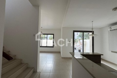 Villa te koop in Town Square, Dubai, VAE 3 slaapkamers, 187 vr.m., nr 706576 - foto 7