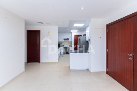 Huoneisto Jumeirah Beach Residence, Dubai, Arabiemiraatit 2 makuuhuonetta, 122 m2 № 706580 - kuva 10