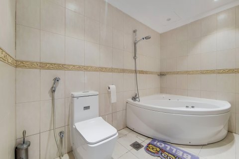Lägenhet till försäljning i Dubai Marina, Dubai, UAE 5 sovrum, 571.06 kvm Nr. 768750 - fotografi 17