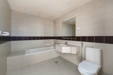 Apartment til salg i Dubai Sports City, Dubai, UAE 2 soveværelser, 124.8 kvm № 768747 - foto 9