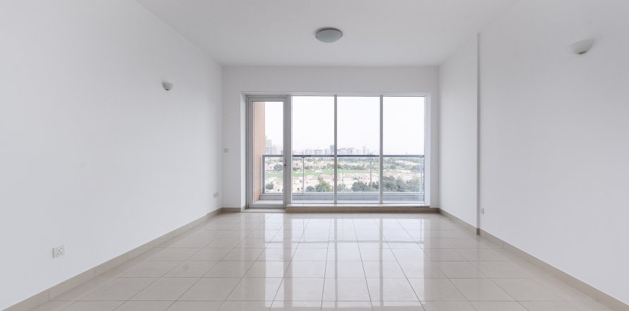 Apartment i Dubai Sports City, Dubai, UAE 2 soveværelser, 124.8 kvm № 768747
