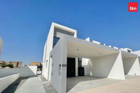 Villetta a schiera in affitto a Dubai, EAU 4 camere da letto, 254.5 mq. № 732907 - foto 5